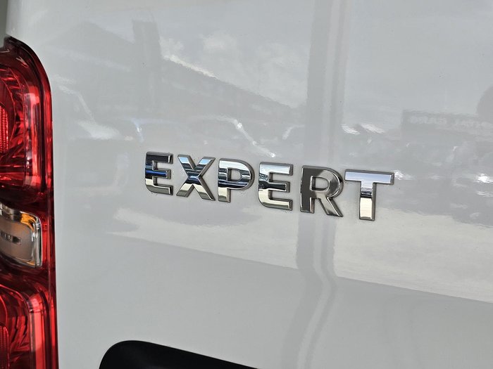 2023 Peugeot Expert Pro