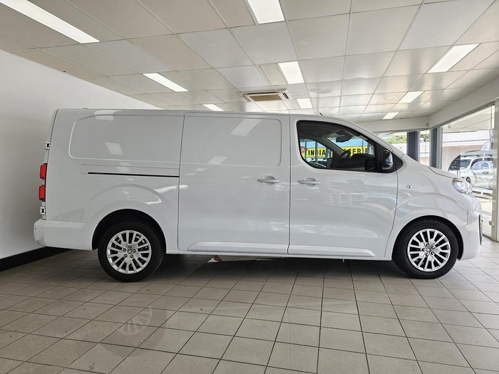 2023 Peugeot Expert Pro