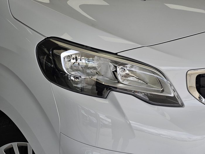 2023 Peugeot Expert Pro