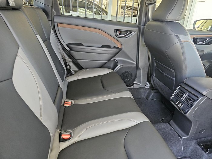 2025 Subaru Forester Hybrid Sport S6 MY26 AWD Crystal White