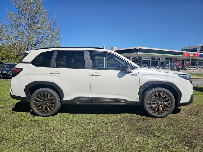 2025 Subaru Forester Hybrid Sport S6 MY26 AWD Crystal White