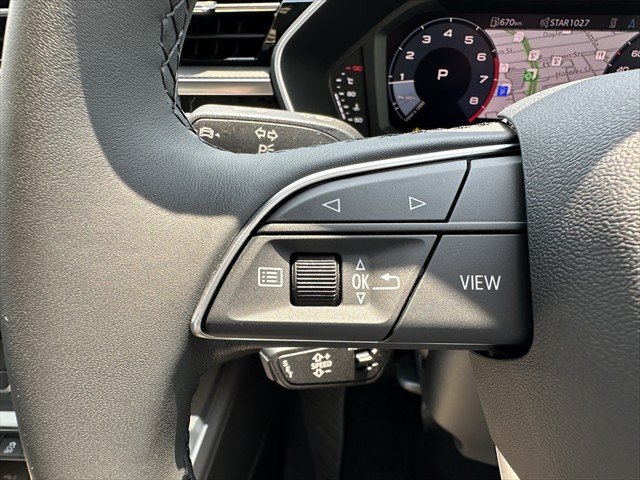 2025 Audi Q3 35 TFSI S line edition