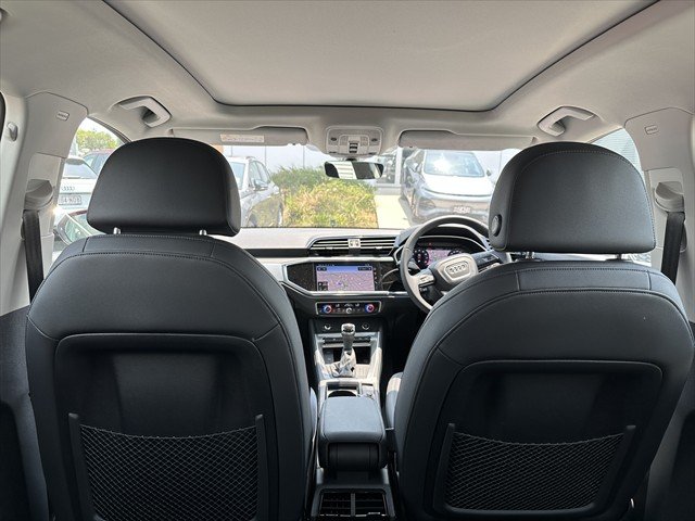 2025 Audi Q3 35 TFSI S line edition