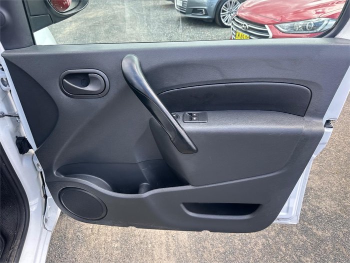 2015 RENAULT KANGOO 1.6 SWB