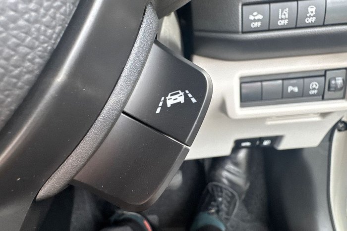 2025 Suzuki Swift Hybrid