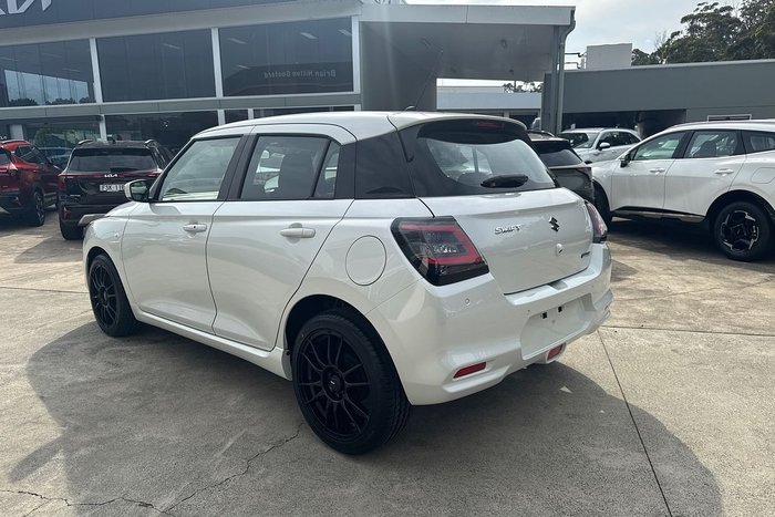 2025 Suzuki Swift Hybrid