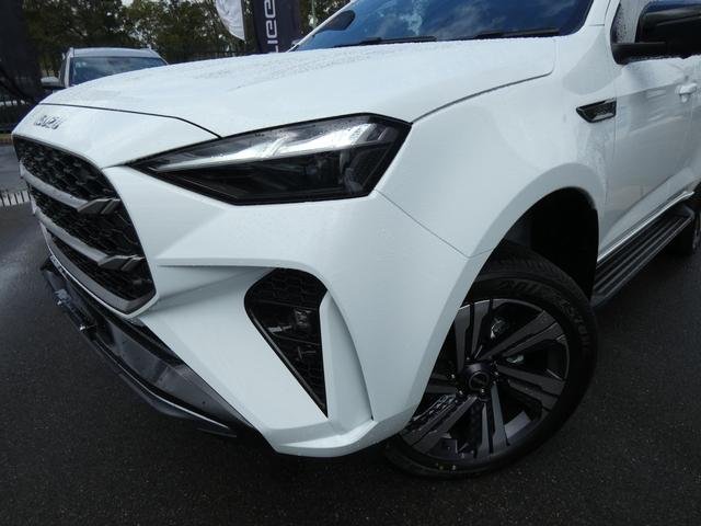 2025 Isuzu MU-X LS-T