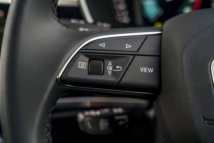 2025 Audi Q3 35 TFSI S line edition