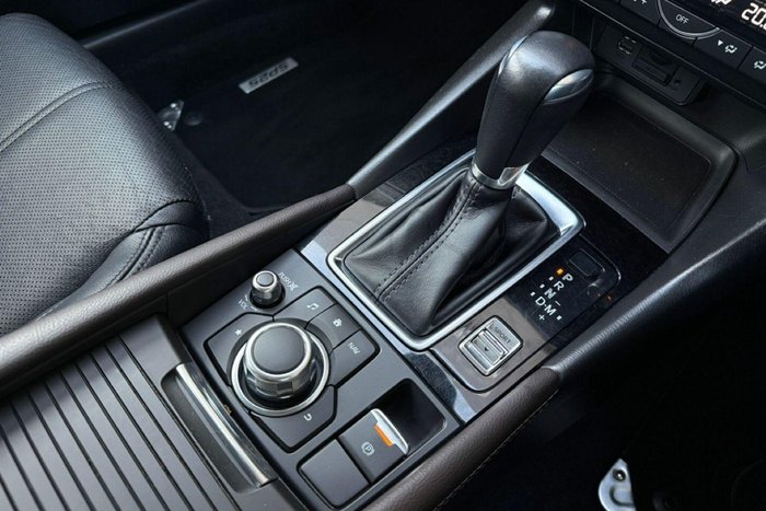 2017 Mazda 3 SP25 GT