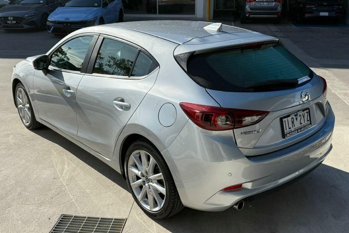 2017 Mazda 3 SP25 GT