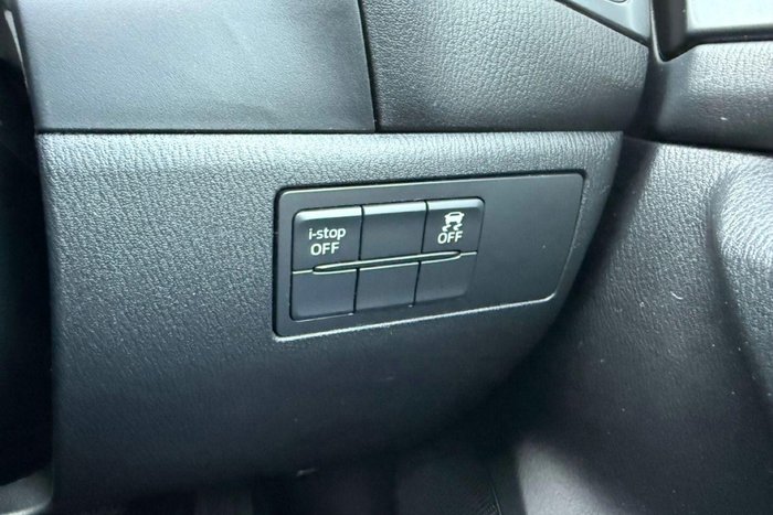 2017 Mazda 3 SP25 GT