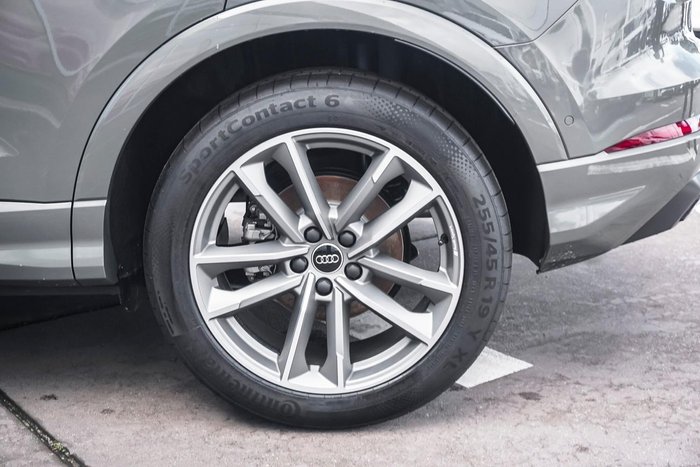 2025 Audi Q3 40 TFSI