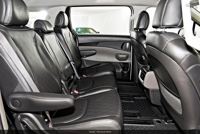 2025 Kia Carnival Sport KA4 PE MY26 Snow White Pearl