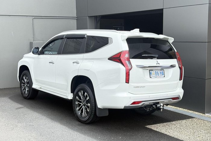 2022 Mitsubishi Pajero Sport GLS