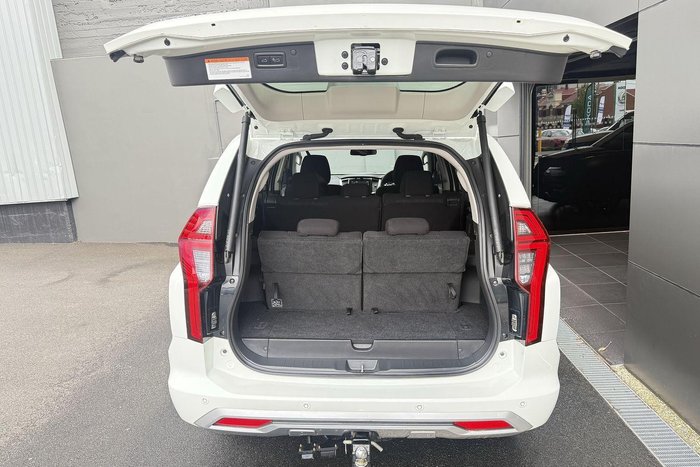 2022 Mitsubishi Pajero Sport GLS