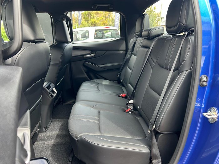 2025 Mazda BT-50 GT