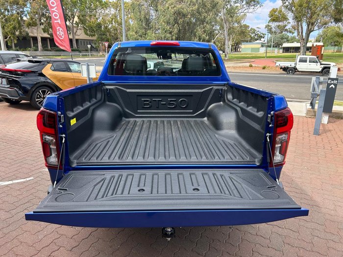 2025 Mazda BT-50 GT