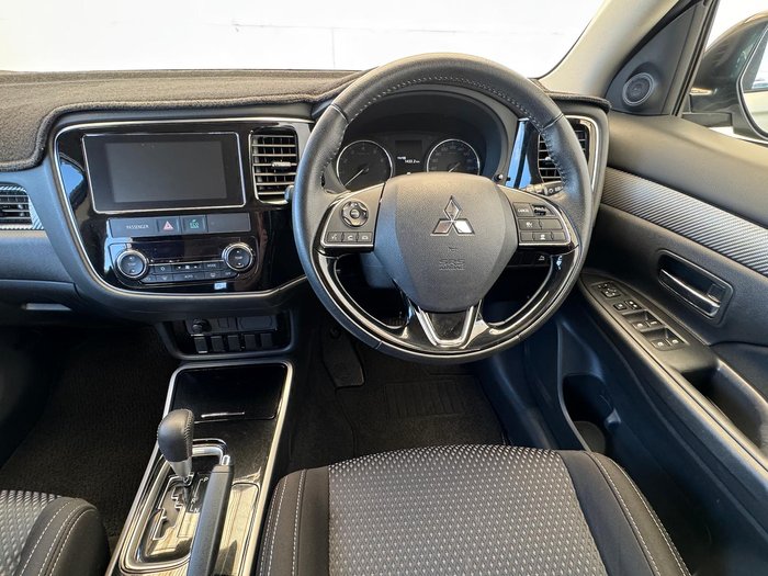 2017 Mitsubishi Outlander ES ADAS