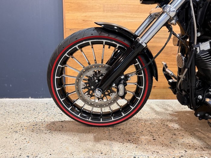 2015 Harley-davidson FXBRS BREAKOUT Black