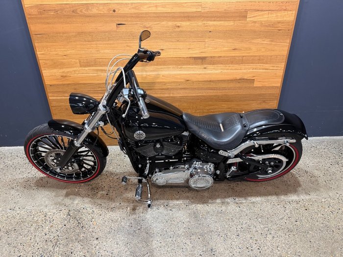 2015 Harley-davidson FXBRS BREAKOUT Black