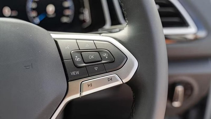 2024 Volkswagen T-Roc 140TSI R-Line