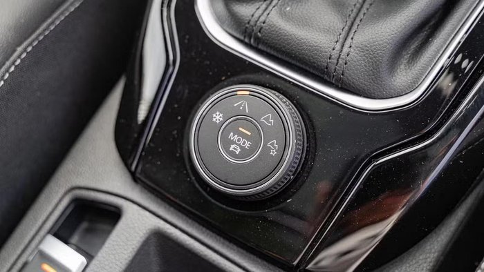 2024 Volkswagen T-Roc 140TSI R-Line