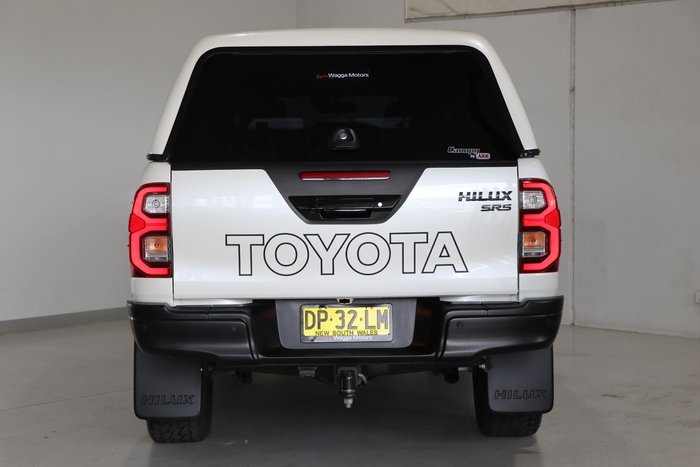 2020 Toyota Hilux SR5