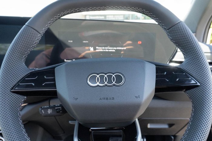 2025 Audi Q5 TDI 150kW