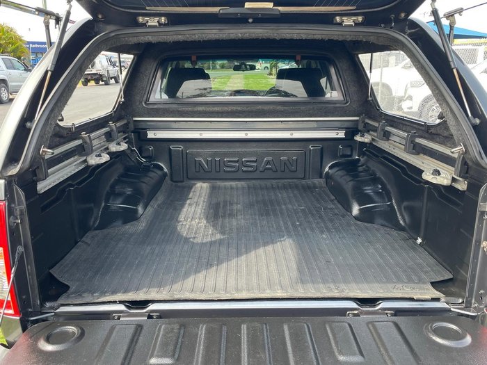 2014 Nissan Navara Titanium