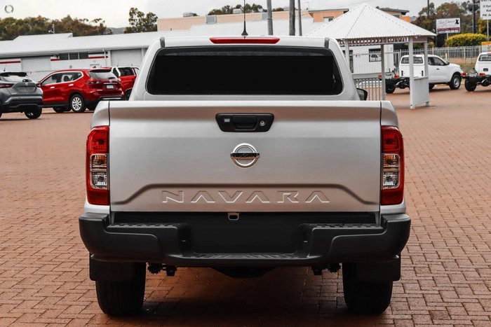 2025 Nissan Navara SL