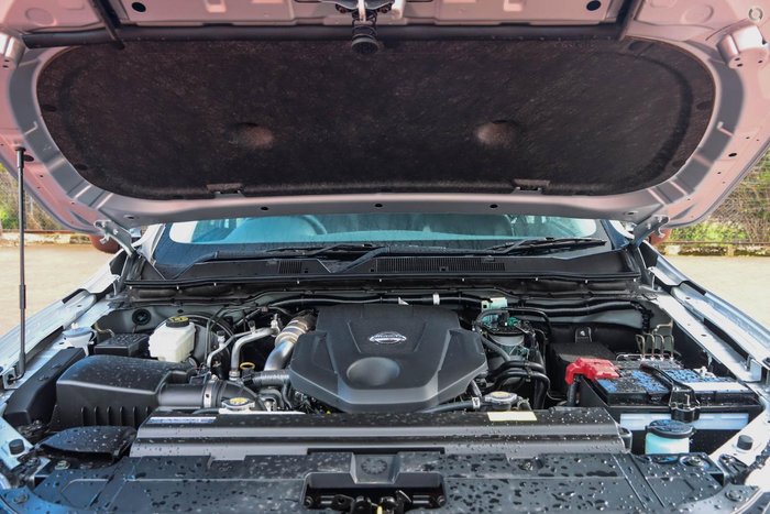 2025 Nissan Navara SL