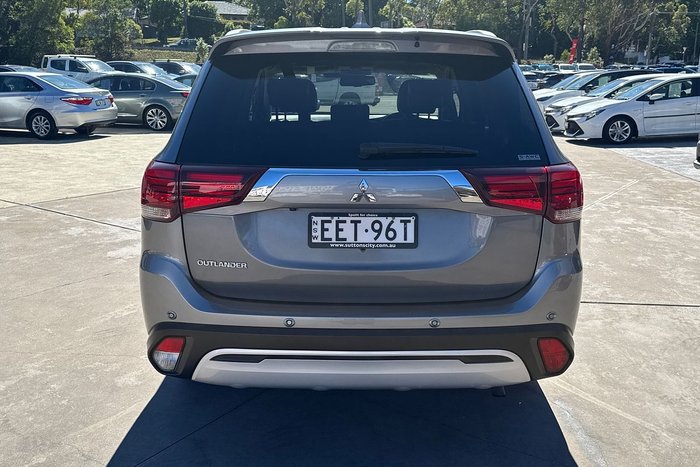 2019 Mitsubishi Outlander Exceed