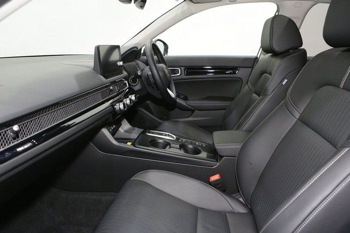 2023 Honda Civic e:HEV LX