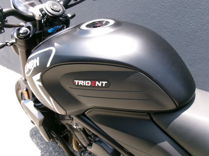 2021 Triumph TRIDENT 660 Black