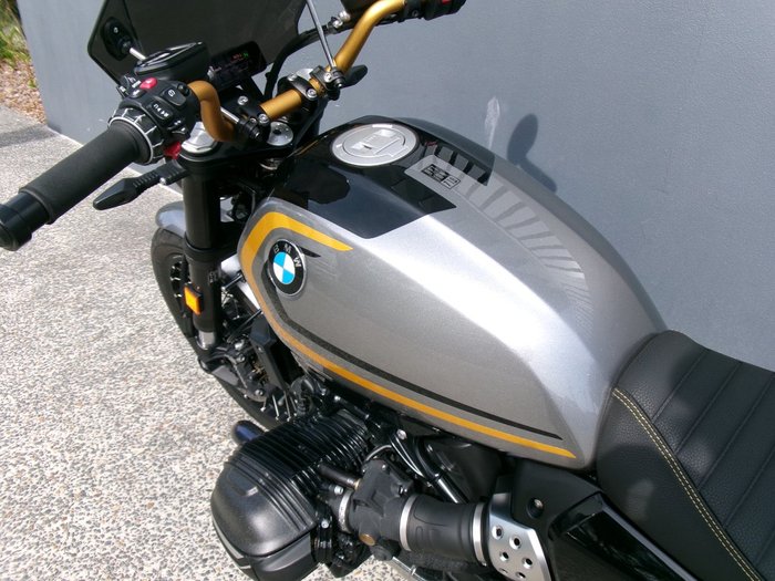 2024 BMW Motorrad R 12 OPTION 719 Avus Silver Metallic