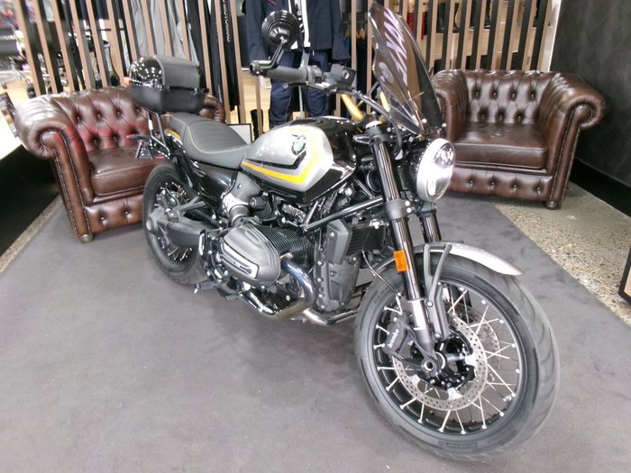 2024 BMW Motorrad R 12 OPTION 719 Avus Silver Metallic