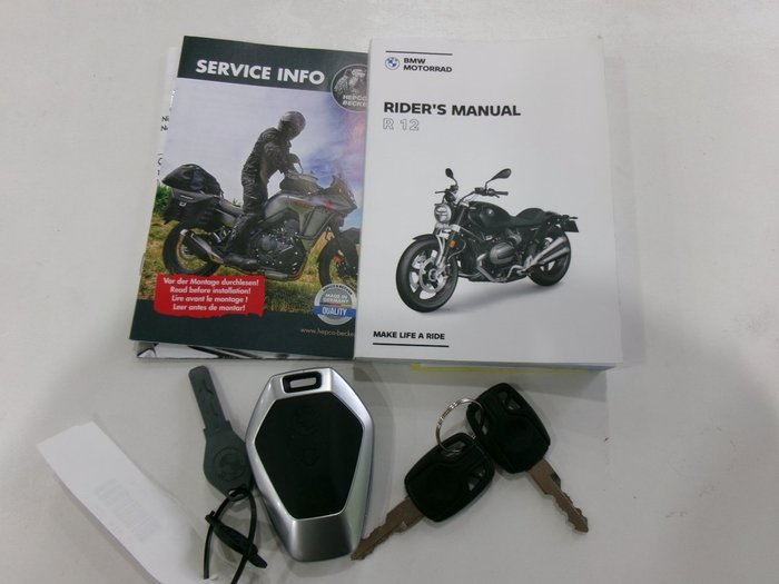 2024 BMW Motorrad R 12 OPTION 719 Avus Silver Metallic