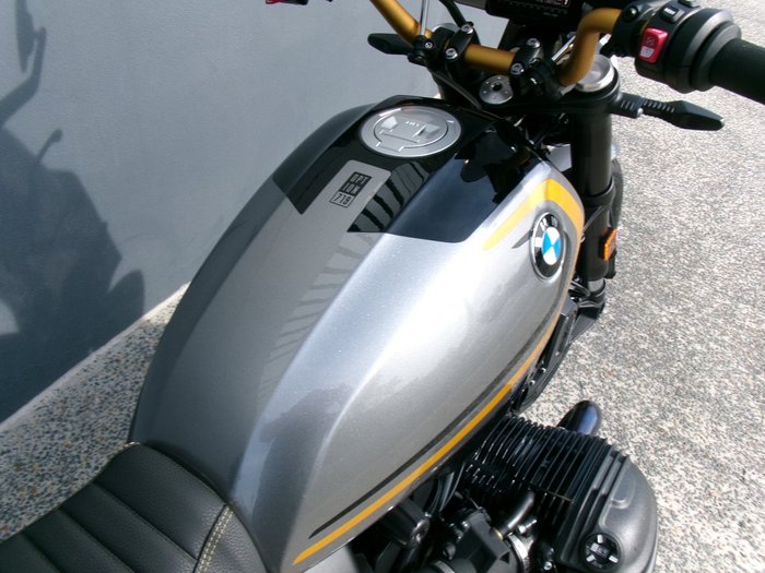 2024 BMW Motorrad R 12 OPTION 719 Avus Silver Metallic