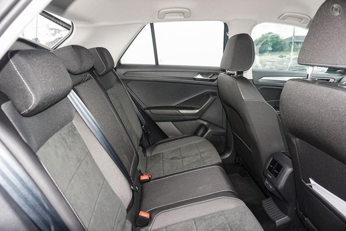 2025 Volkswagen T-Roc 110TSI Style