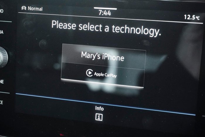 2025 Volkswagen T-Roc 110TSI Style