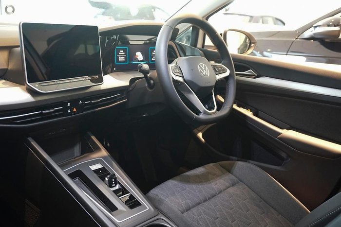 2025 Volkswagen Golf 110TSI Life