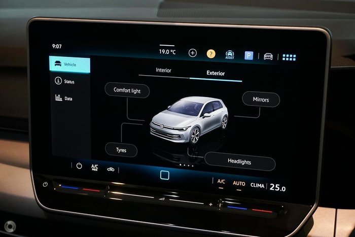 2025 Volkswagen Golf 110TSI Life