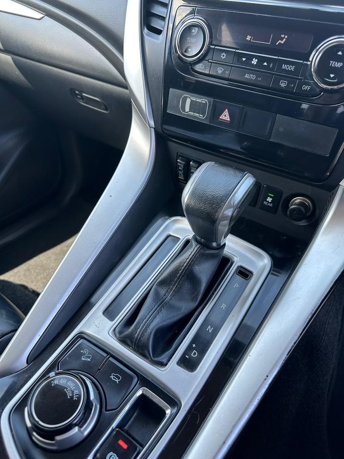 2016 Mitsubishi Pajero Sport Exceed QE MY16 4X4 Dual Range Titanium