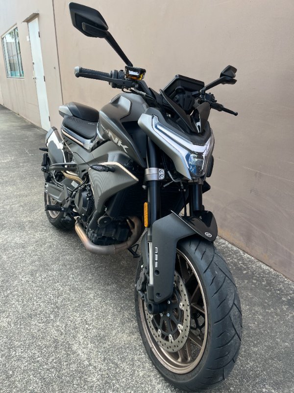 2024 CFMOTO NK ADVANCE BLACK