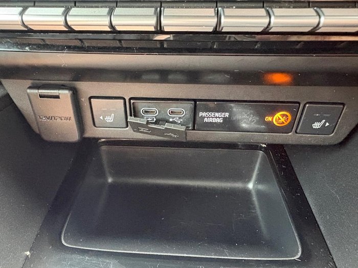 2024 Isuzu MU-X X-TERRAIN