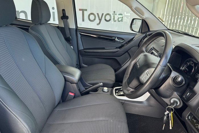 2019 Isuzu MU-X LS-M