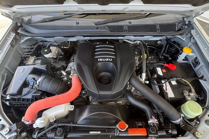 2019 Isuzu MU-X LS-M