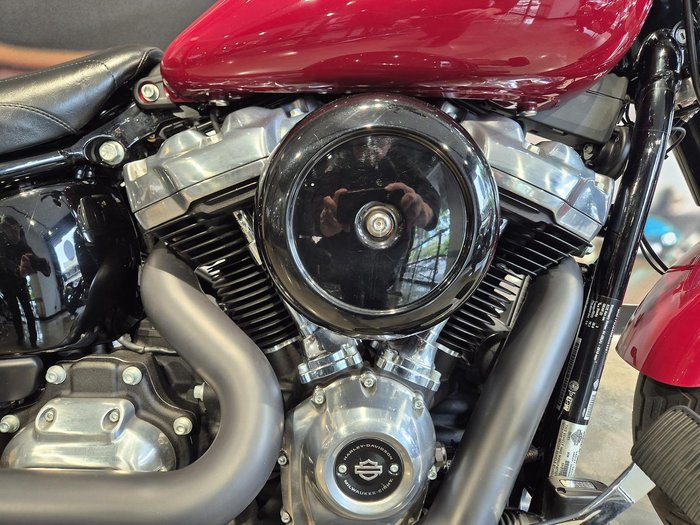 2021 Harley-Davidson Slim 107 (FLSL) Softail Red