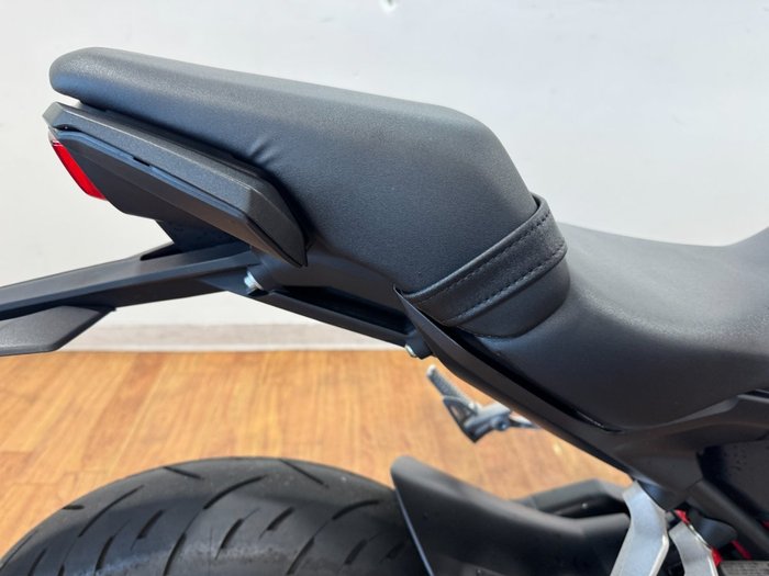 2023 Honda CB300R ABS (CBF300NA) RED