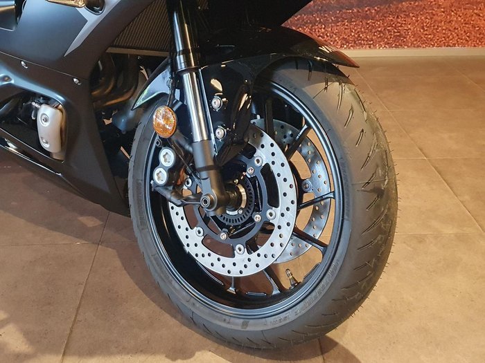 2025 Yamaha YZF-R7 LAMs YZF-R Black